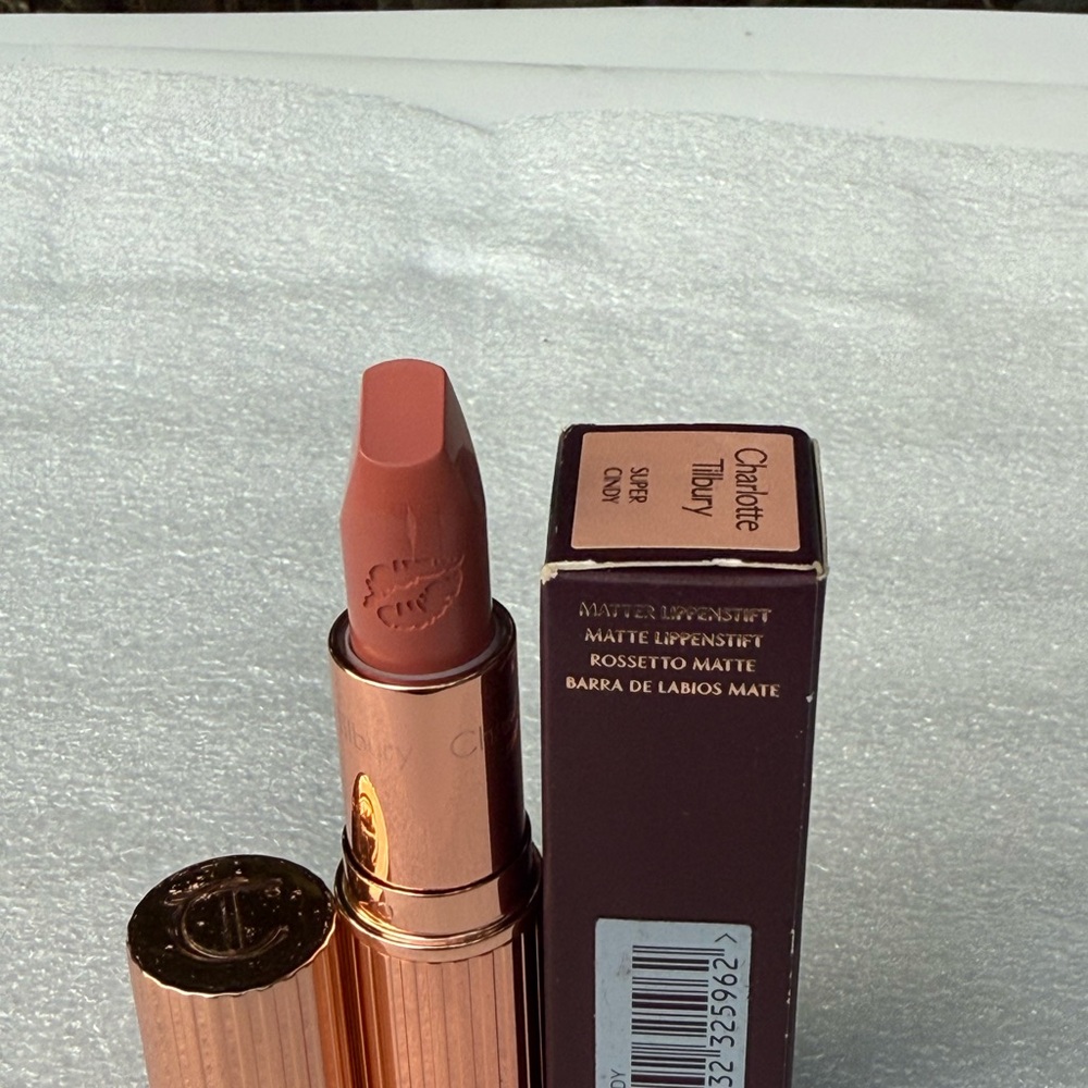 Charlotte Tilbury Matte Revolution Super Cindy Full Sizes Lipstick BNIB - Picture 3 of 5